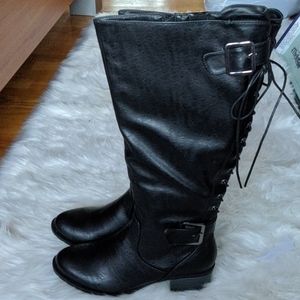 BRAND NEW Intaglia Boots